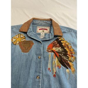 Red Ridge Mountain Outfitters VTG Native American Embroidered Denim Shirt Medium